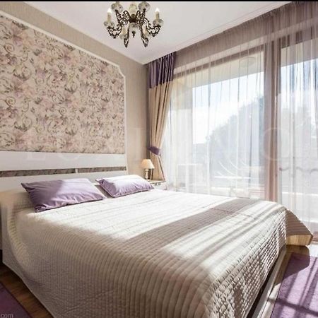 Luxury Apartment Amalfi 300 M From The Beach Varna Exterior photo