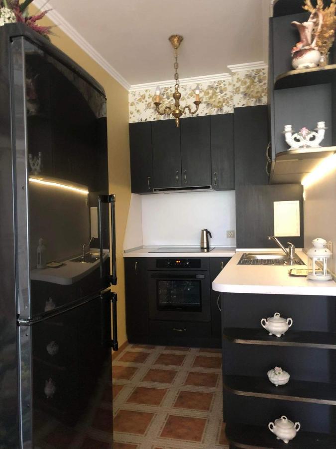 Luxury Apartment Amalfi 300 M From The Beach Varna Exterior photo